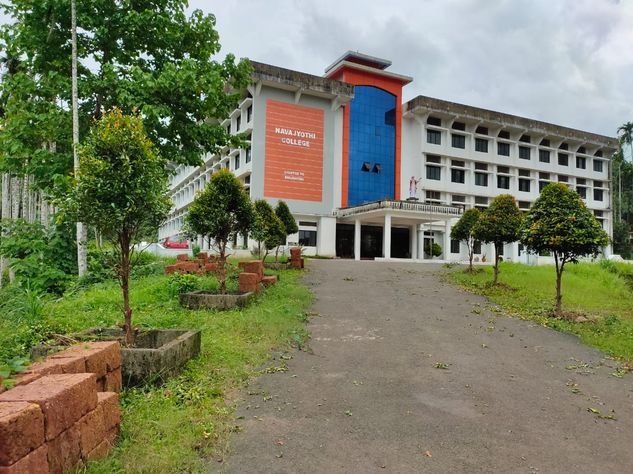 NAVAJYOTHI COLLEGE CHERUPUZHA